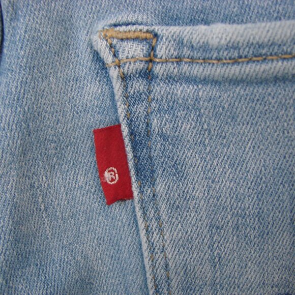Levi's High Rise Straight Crop Jeans Light Wash Size 34 - Picture 13 of 13